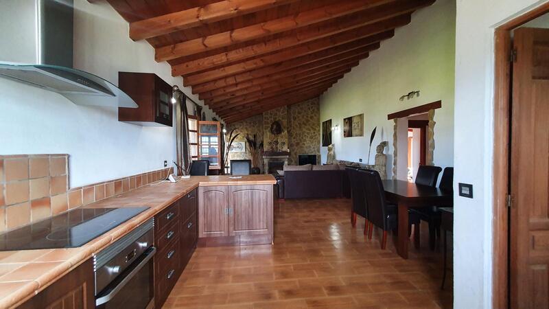 2 Schlafzimmer Landhaus zu verkaufen