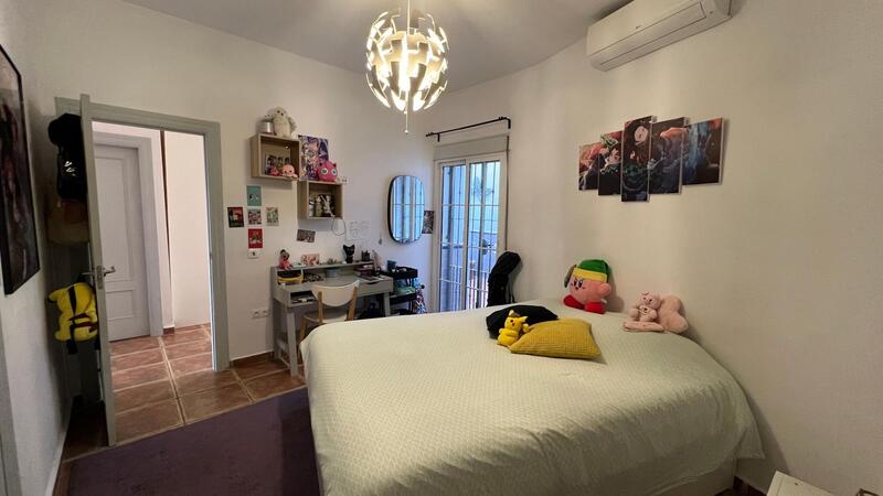 4 Cuarto Adosado en venta