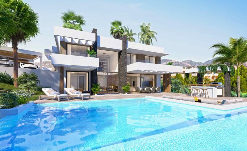 Villa for sale in Estepona, Málaga