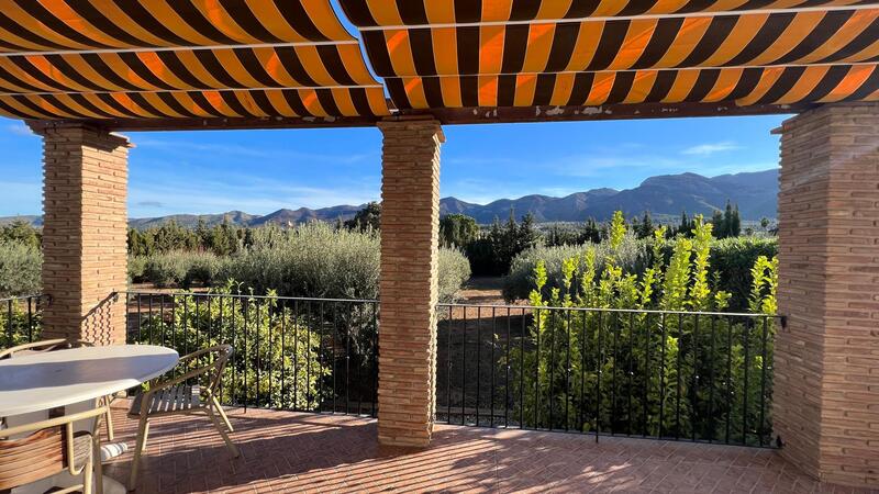 3 chambre Auberge à vendre