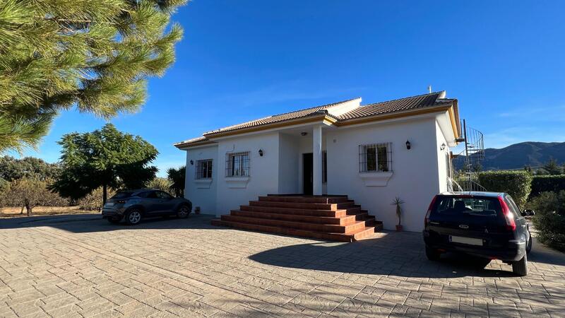 3 Cuarto Casa de Campo en venta