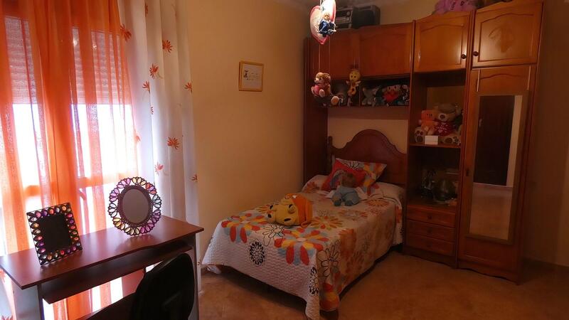 4 Cuarto Adosado en venta