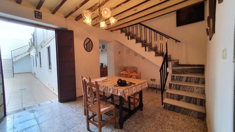 Townhouse for sale in Coin, Málaga