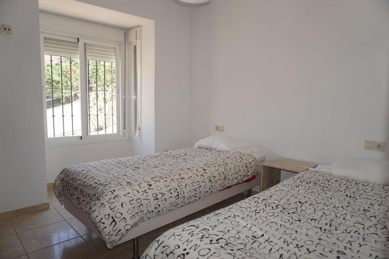 2 Schlafzimmer Landhaus zu verkaufen