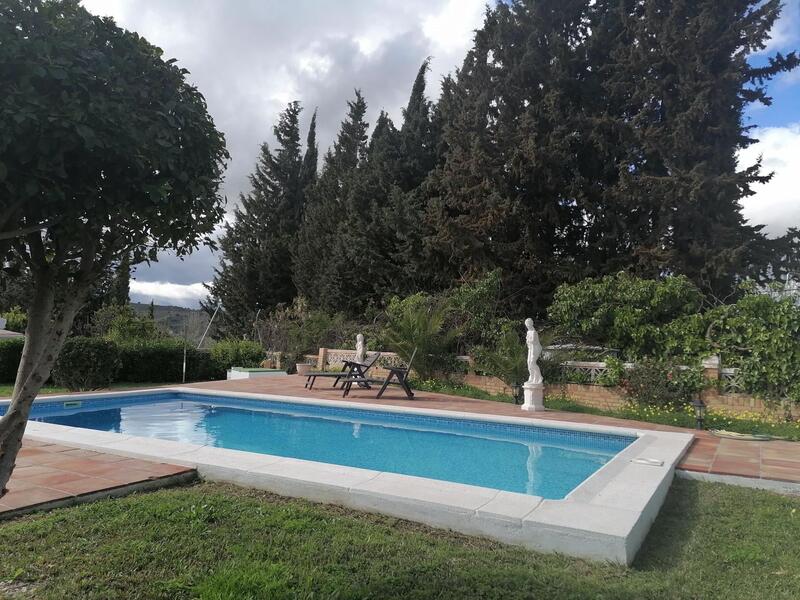 2 Cuarto Villa en venta