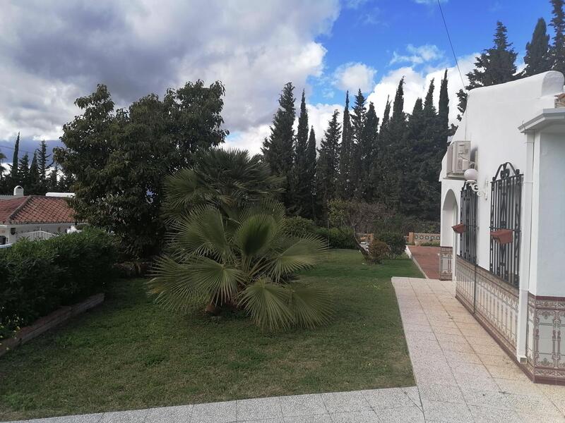 2 Cuarto Villa en venta