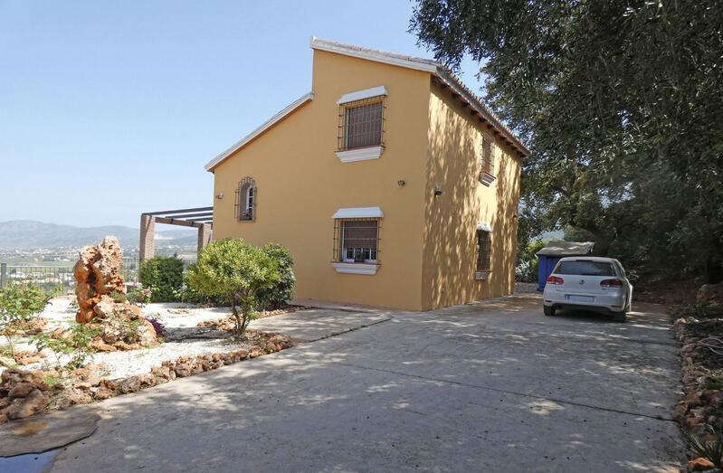 3 bedroom Country House for sale