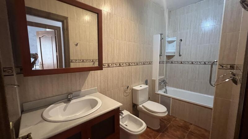 2 slaapkamer Appartement Te koop