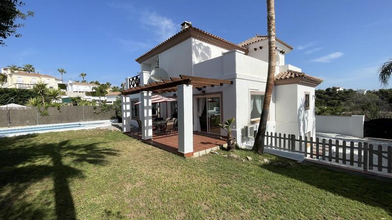 5 Cuarto Villa en venta