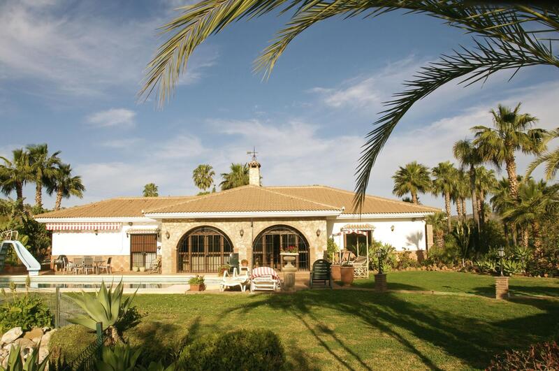 Auberge à vendre dans Alhaurin de la Torre, Málaga