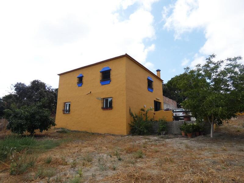 3 Schlafzimmer Landhaus zu verkaufen