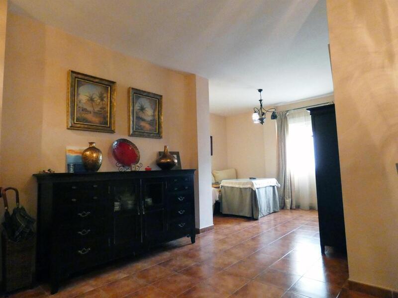 Apartment for sale in Alhaurin el Grande, Málaga