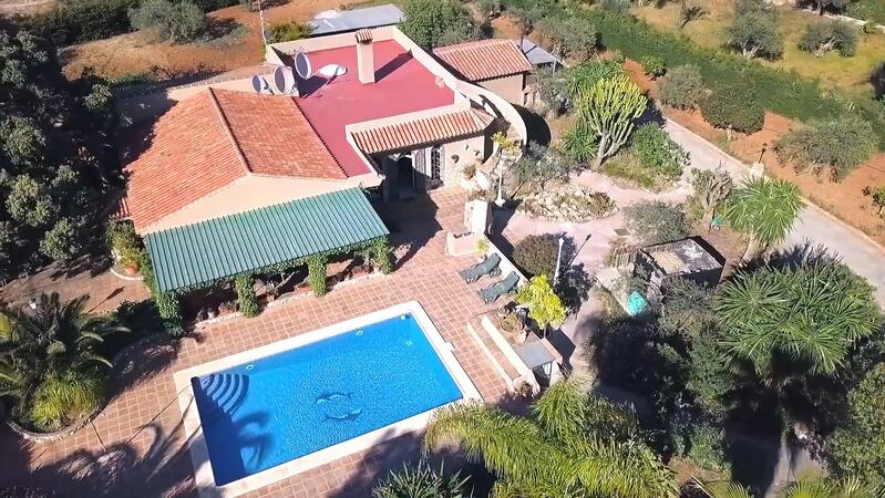 Country House for sale in Alhaurin el Grande, Málaga