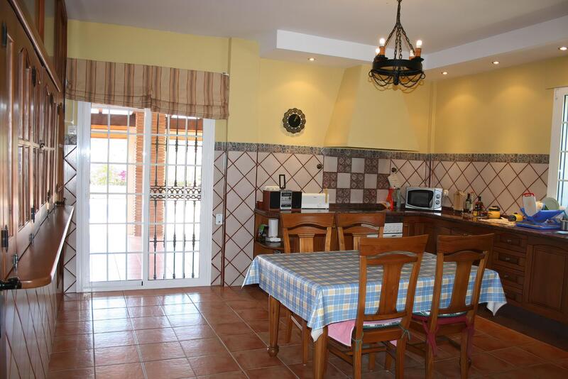 5 bedroom Country House for sale