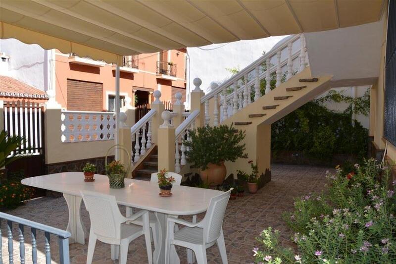 Townhouse for sale in Alhaurin el Grande, Málaga