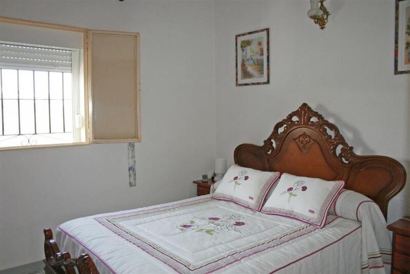 3 Schlafzimmer Landhaus zu verkaufen