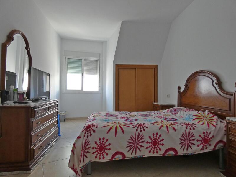 4 Schlafzimmer Appartement zu verkaufen