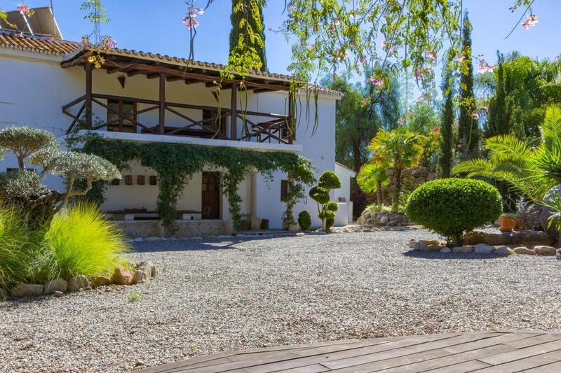5 bedroom Villa for sale