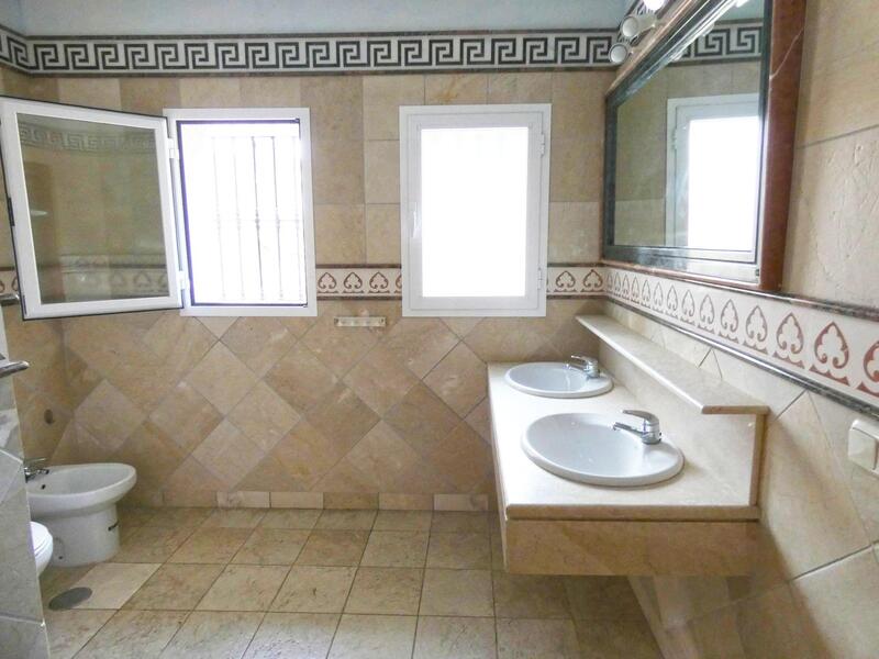 2 chambre Auberge à vendre