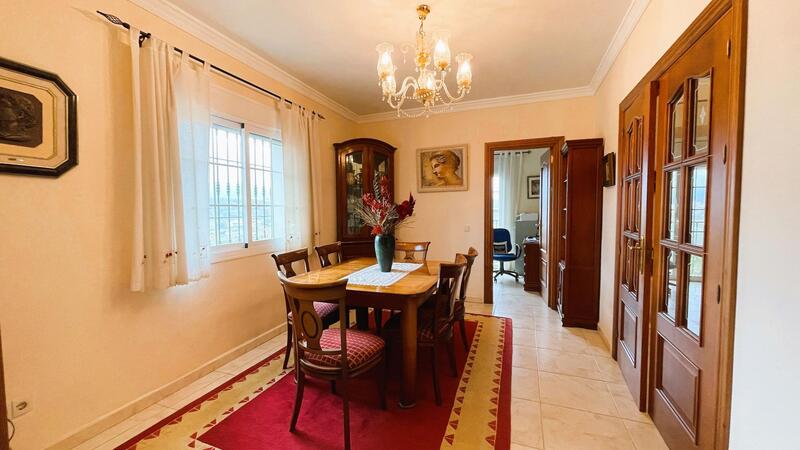 4 chambre Villa à vendre