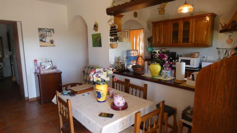 3 bedroom Country House for sale