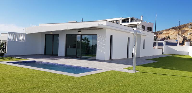 Villa for sale in Finestrat, Alicante