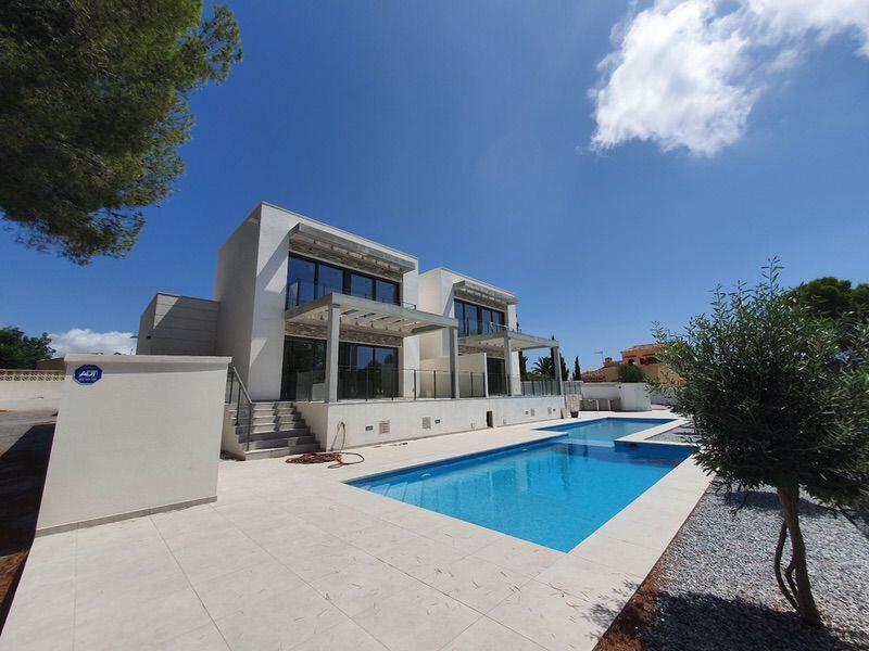 Villa à vendre dans Moraira, Alicante