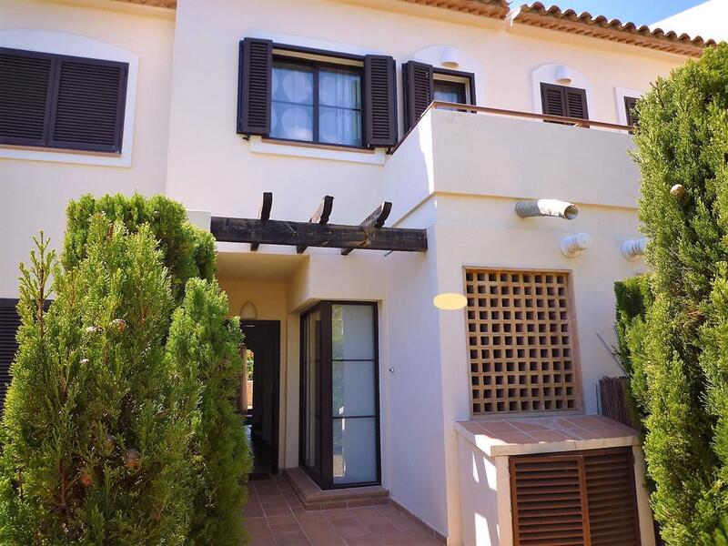 Townhouse for sale in Finestrat, Alicante