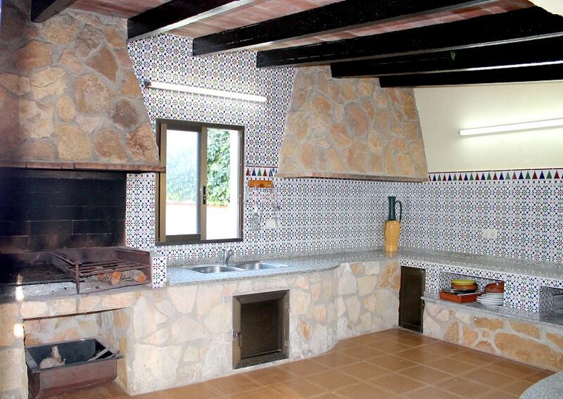 6 bedroom Villa for sale