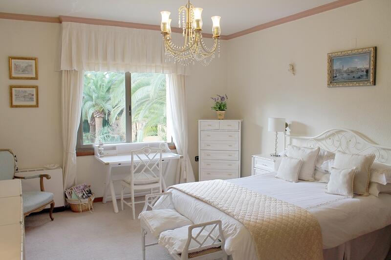 6 bedroom Villa for sale