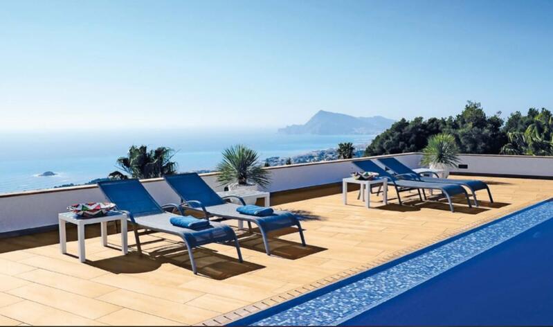 7 bedroom Villa for sale