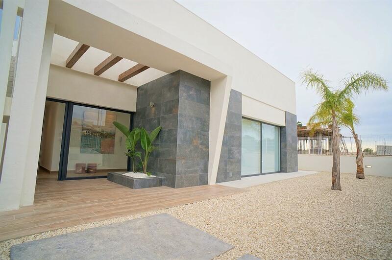 Villa for sale in Polop, Alicante