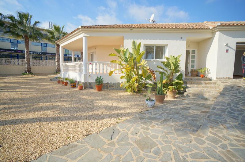 3 bedroom Villa for sale