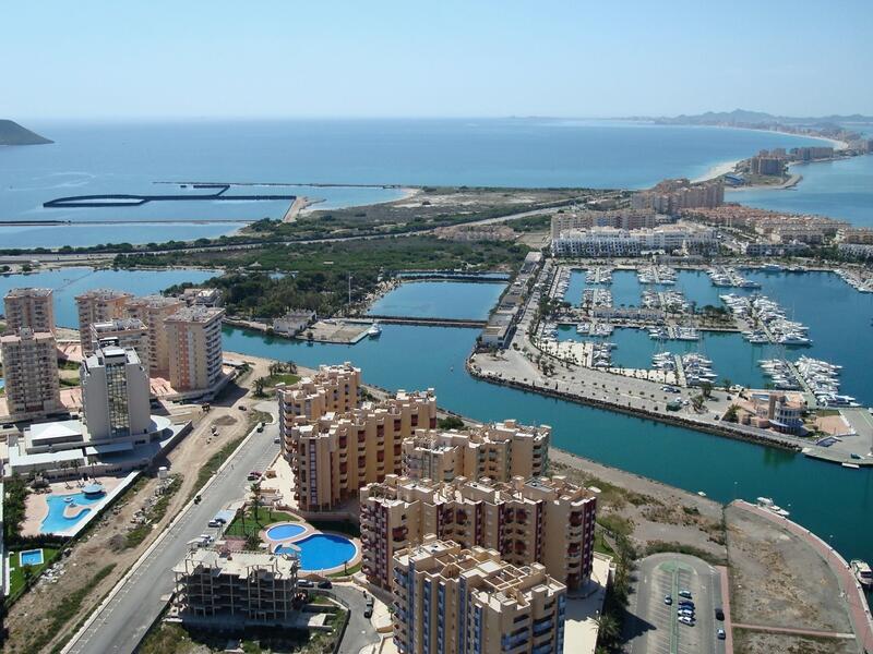 Apartment for sale in La Manga del Mar Menor, Murcia