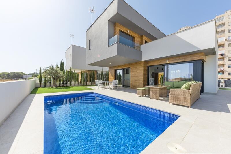 Villa till salu i Mar de Cristal, Murcia