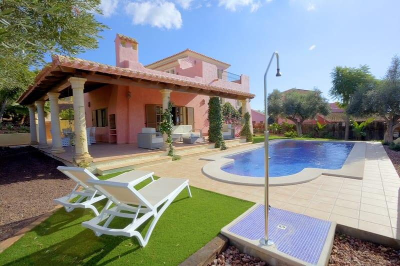 4 bedroom Villa for sale