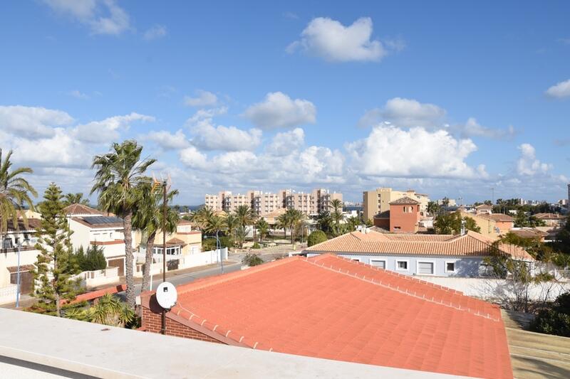 4 Cuarto Villa en venta