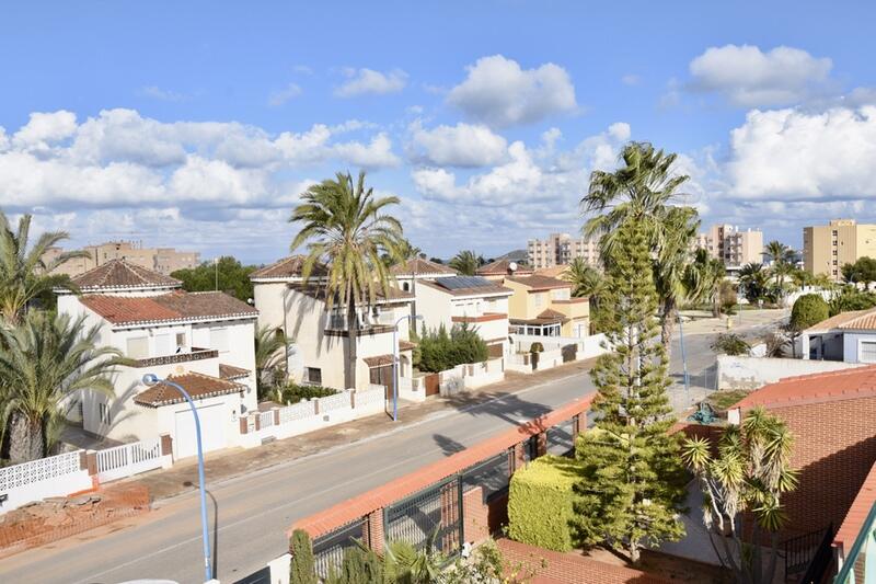 4 Cuarto Villa en venta