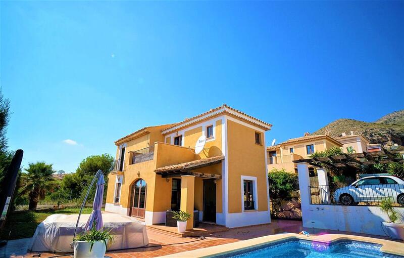 3 bedroom Villa for sale