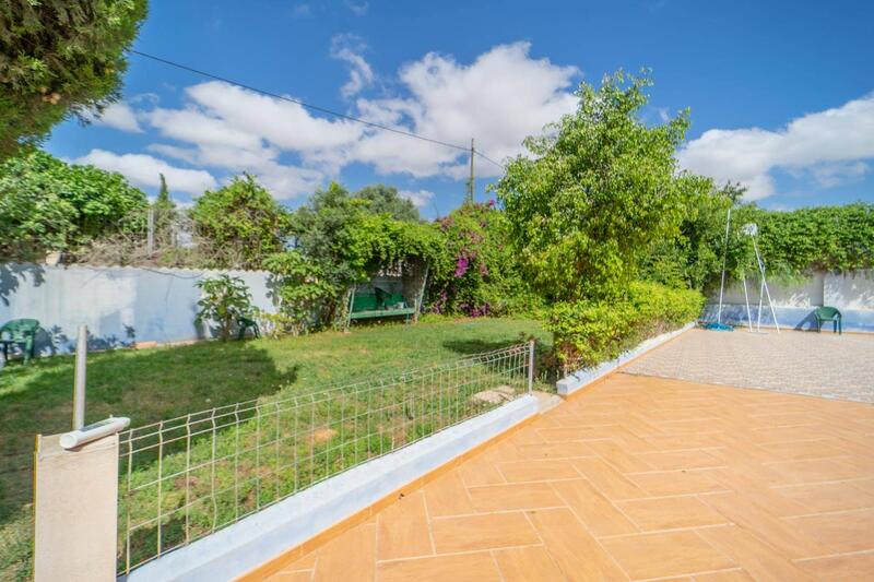 4 Cuarto Villa en venta