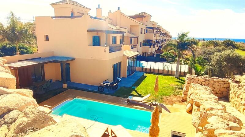 Villa à vendre dans Amarilla Golf, Tenerife