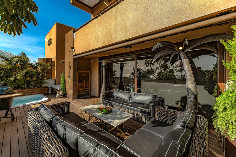 3 bedroom Townhouse for sale