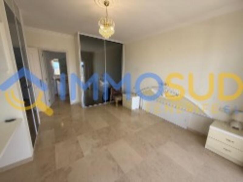 2 Schlafzimmer Appartement zu verkaufen