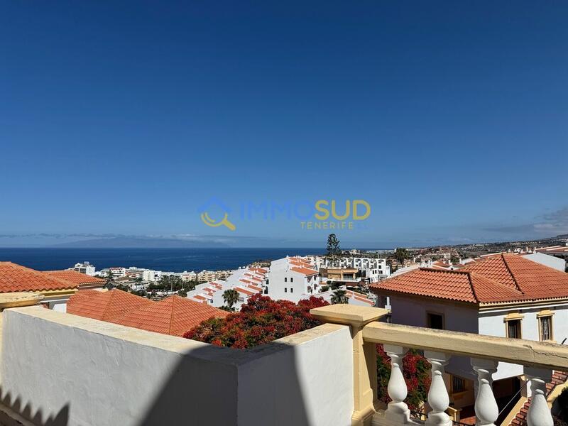 квартира продается в Playa de las Americas, Tenerife