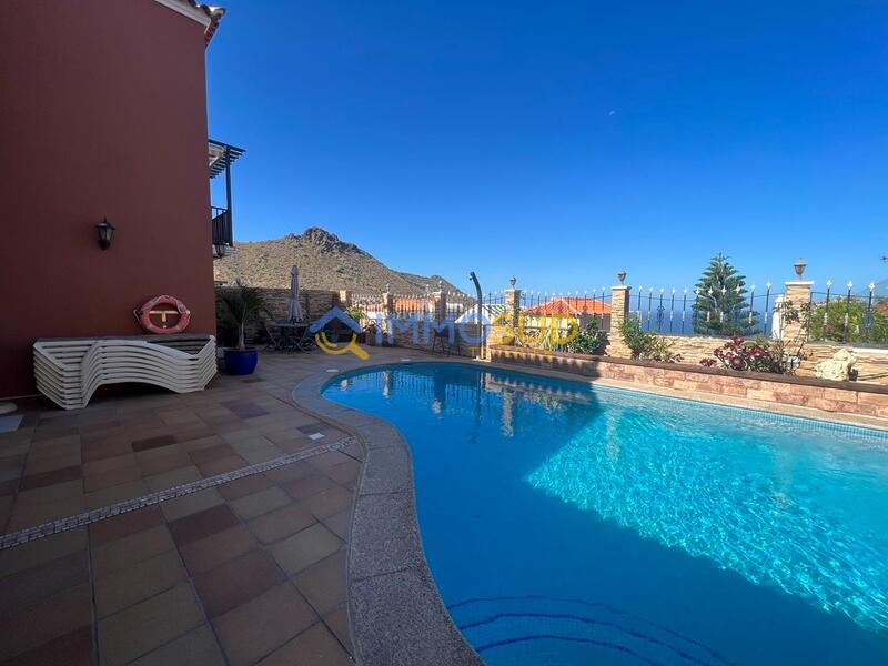 4 bedroom Villa for sale