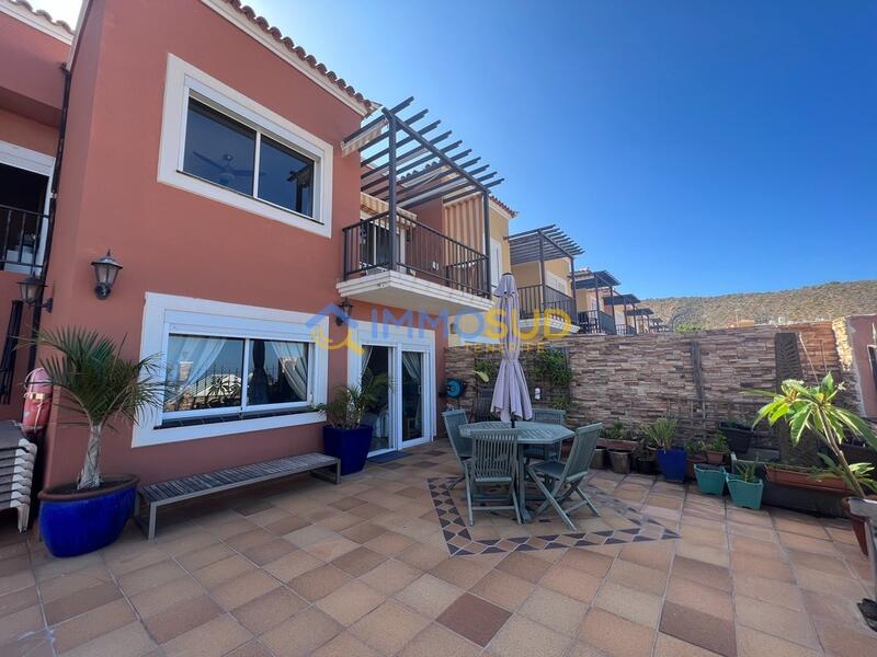 4 bedroom Villa for sale