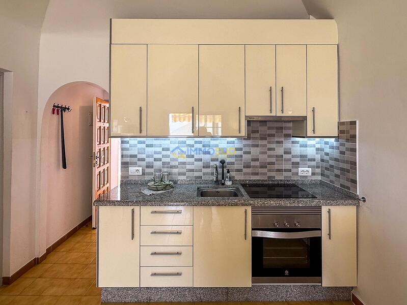 1 bedroom Apartment for sale