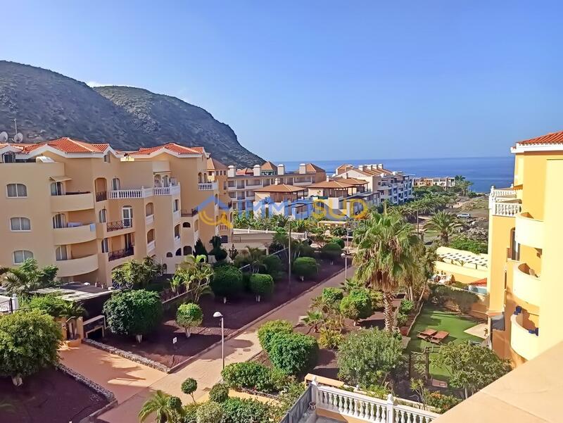 Apartment for sale in Playa de los Cristianos, Tenerife