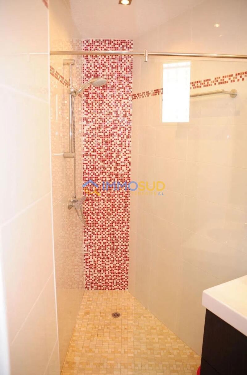 2 bedroom Apartment for sale 2 bedroom Apartment for sale