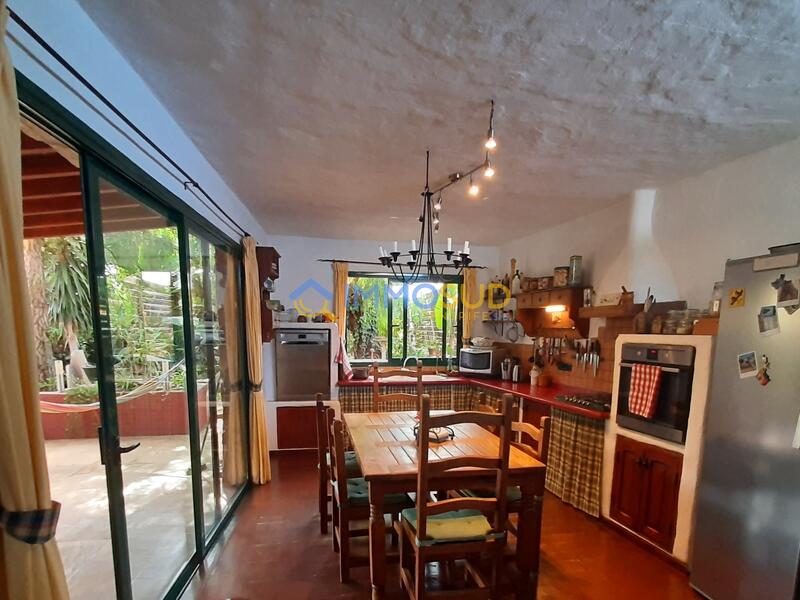 2 Schlafzimmer Landhaus zu verkaufen